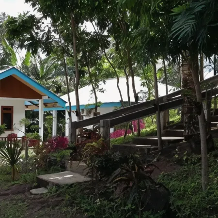Tangkoko Macaca Отели в г. Битунг