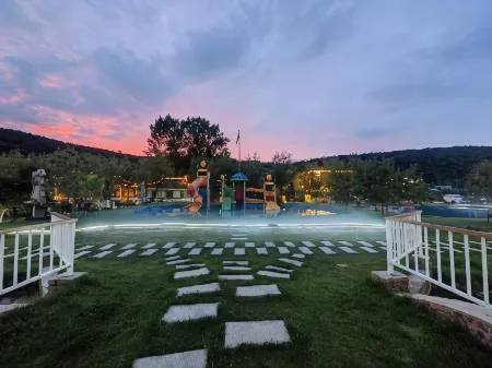 Shanshui Longxian Vacation Apartment