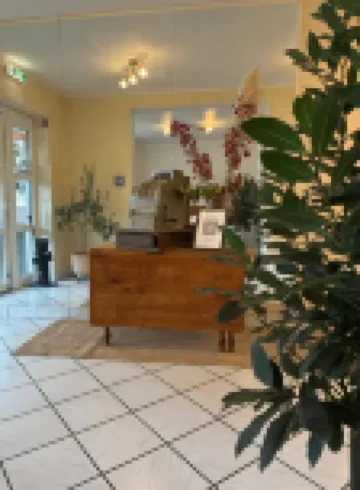 Arador-City Hotel