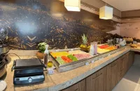Linhares Design Hotel - Bữa sáng