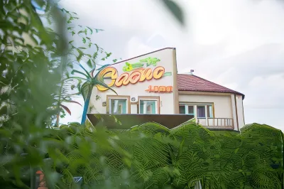 Oazis Hotel のホテル
