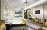 Swan River Hotel