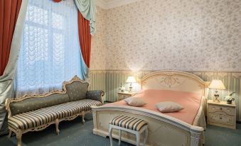 Pekin Hotel