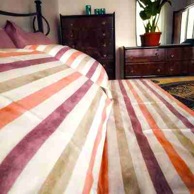 Manaar House... a comfortable retreat a stone's throw from the sea! Rooms