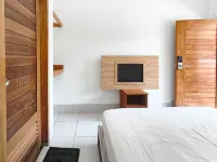 BC Inn near Senggigi Harbour RedPartner - 2-Star