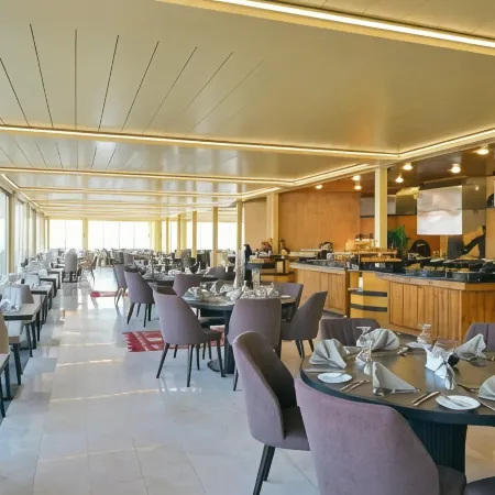 Petra Moon Hotel