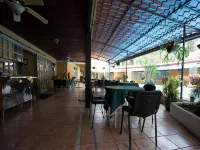Hotel Puerta del Sol - San Jose Airport