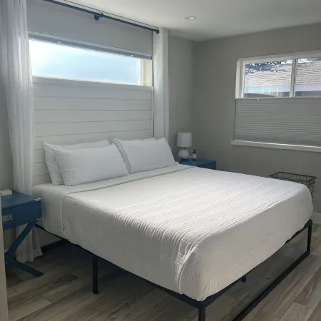 Modern, pet-friendly stay centrally located, minutes to everything in Bend!
