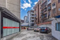 Yayue Hotel (Chenzhou Diyi Renmin Zhongxin Hospital Yuhou Street) - موقف سيارات