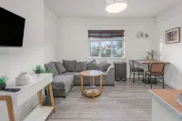 Station View: 3 Bedroom Apartment