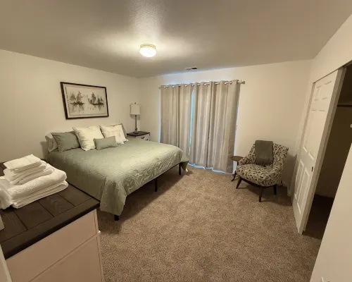 Charming 3-bedroom house with AC, WiFi in fantastic Susanville Hotels in Lassen County
