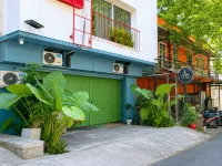 Joi Home Beachfront Hotels near Express Ship Harbour