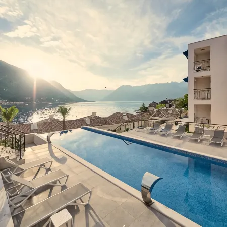 Huma Kotor Bay Hotel and Villas