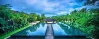 Noble Lake Hotel  Hainan