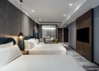 Harbour 10 Hotel - 4-Star