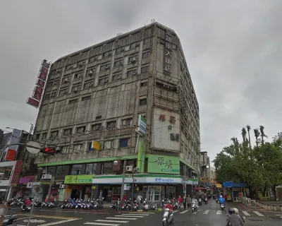 King Lo-Tong Hotel Hotels in Zhuangwei Township
