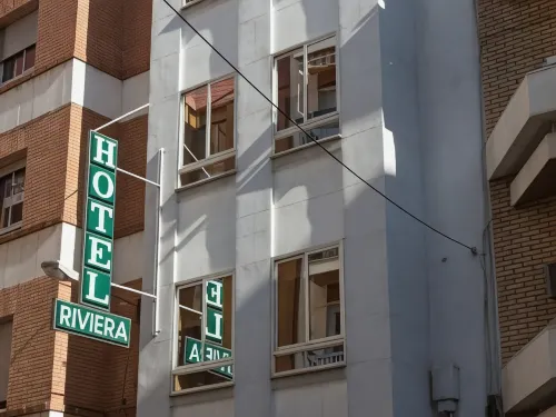 Hotel Riviera - 2-Star