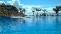 Naqin Peninsula Geological Ocean Park Hotel - Beach