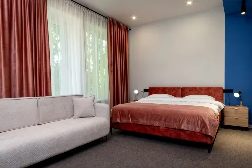 Hotel "benoy Trevel" - 2-Star