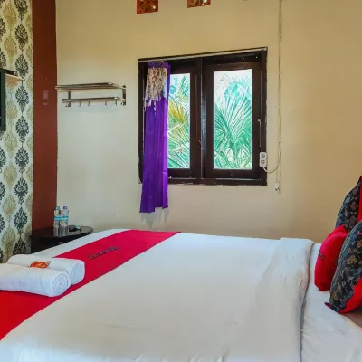 RedDoorz @ Pacet Mojokerto Hotels near Outbound Pacet