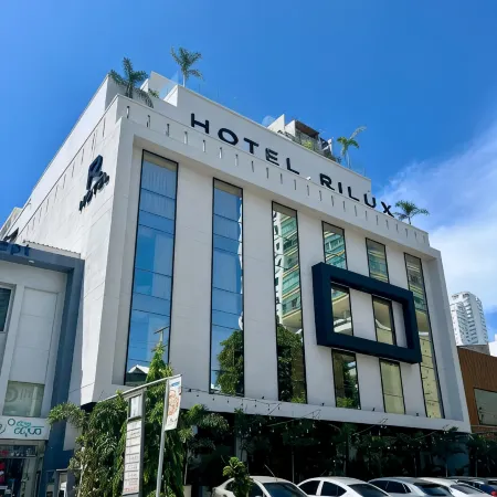 Hotel Rilux Cartagena Отели рядом с достопримечательностью «Бокагранде»