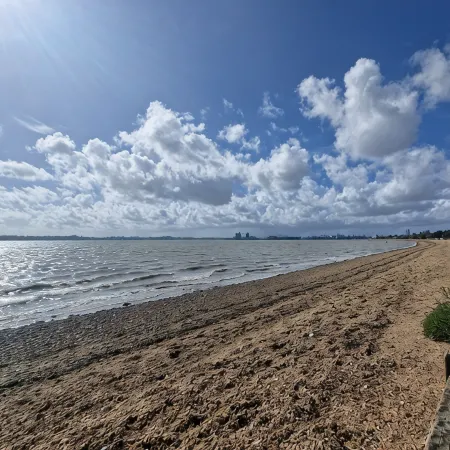 GF Coastal Retreat nr Southampton Port & City. Close to New Forest & Attractions