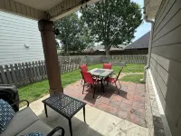 Cozy & Comfortable 3 Bedroom House Fantastic Location in NWA