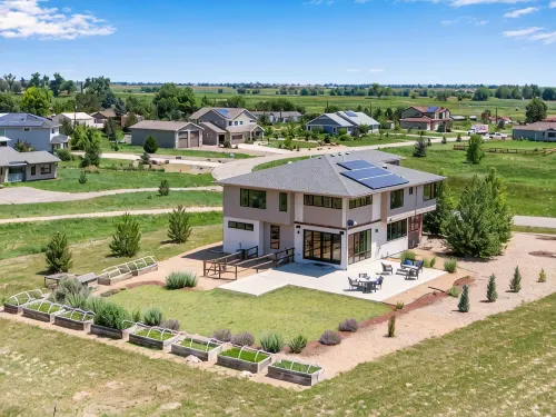 Perfectly Between Boulder - Estes Park! Modern 5-Bedroom House - Boutique