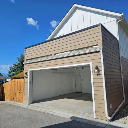 New 3BR w/ Garage, 1 Mile from Downtown