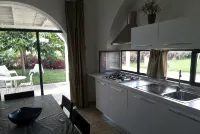 Villa 2.5 km from the sea, unit 2 - 2つ星