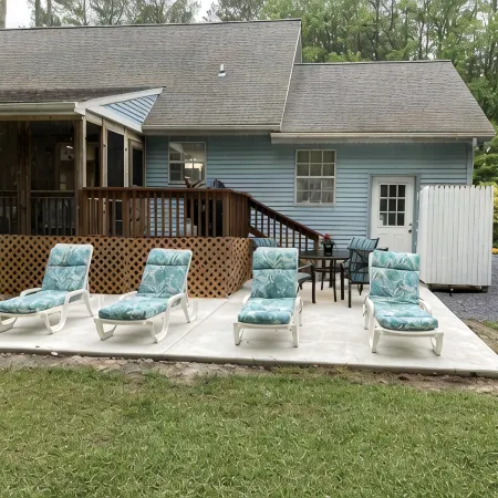 Beautiful Beach House Totally Renovated 4 Bedroom 2 Bath Pet Friendly