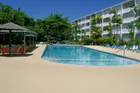 Quality ground floor apartment, platinum west coast, Holetown, Barbados - 2-Star