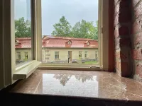 Usad'ba Admirala Lazareva Hotel 鄰近浴場樓的酒店