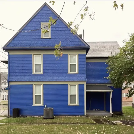 Charming 4-bedroom family friendly house in Monongahela. Make yourself at home!