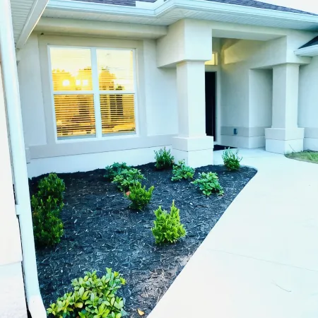 Relaxation Awaits: Luxurious Vacation Home with Heated Pool near Mineral Springs
