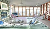 HEATED pool/waterfront/private pier/tennis/hot tub/kayaks/SUPs/8bed 6bath - 4-Sterne