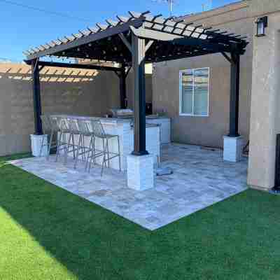 Great Pool House Near River & London Bringe !! Hotel Exterior