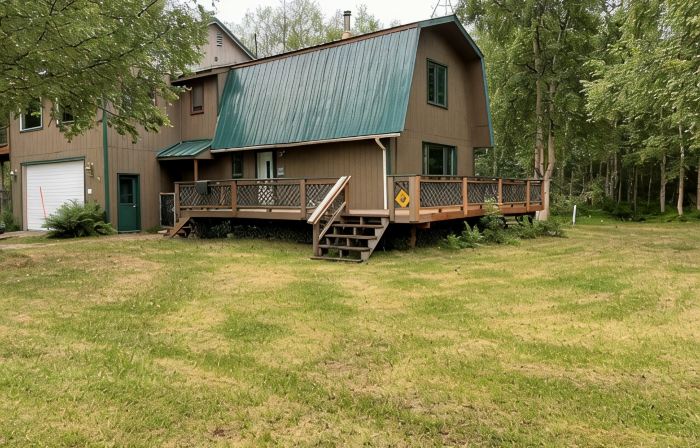 Willow, Alaska getaway with a private lake access!