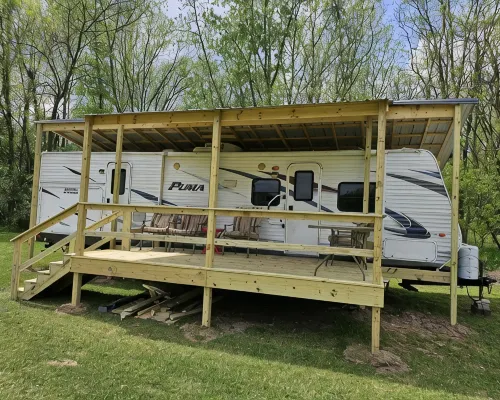 Riverfront Camper, Loads of Amenities, Near Smoke Hole, Seneca Rocks Hotels in Grant County