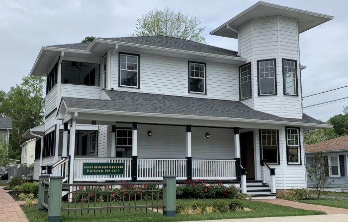 Guest Quarters at the Inn  - 101