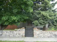 Moose Traks Come stay in Downtown Red Lodge,  2 blocks from Broadway Street