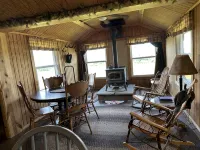 Marzullo's Mountaintop Cabin - Hytter