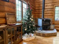 LodgeLife Springbrook - Unwind in Nature Lux Log Cabin in the Heart of Adventure - Chalets