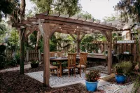 Charming  3/2 Cottage- Close to beach & Historic Downtown - Holiday bungalows