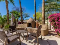 Foothills Sanctuary Hotels near South Mountain Park