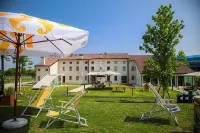 Nomad Hostel Hotels in 