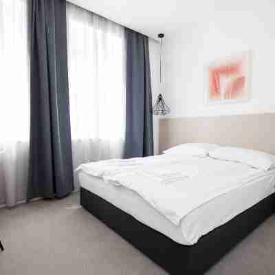 Kula & the Top Apartments by Irundo Rooms