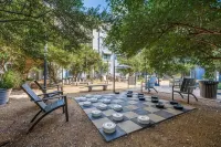 Modern 1Br 8 Minutes to Dallas World Cup Stadium. Free Parking, Gym + Fast WiFi