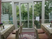 Haus Mooren, Hotel Garni Hotels near Benrath