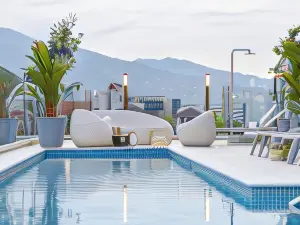 Landmark Hotel